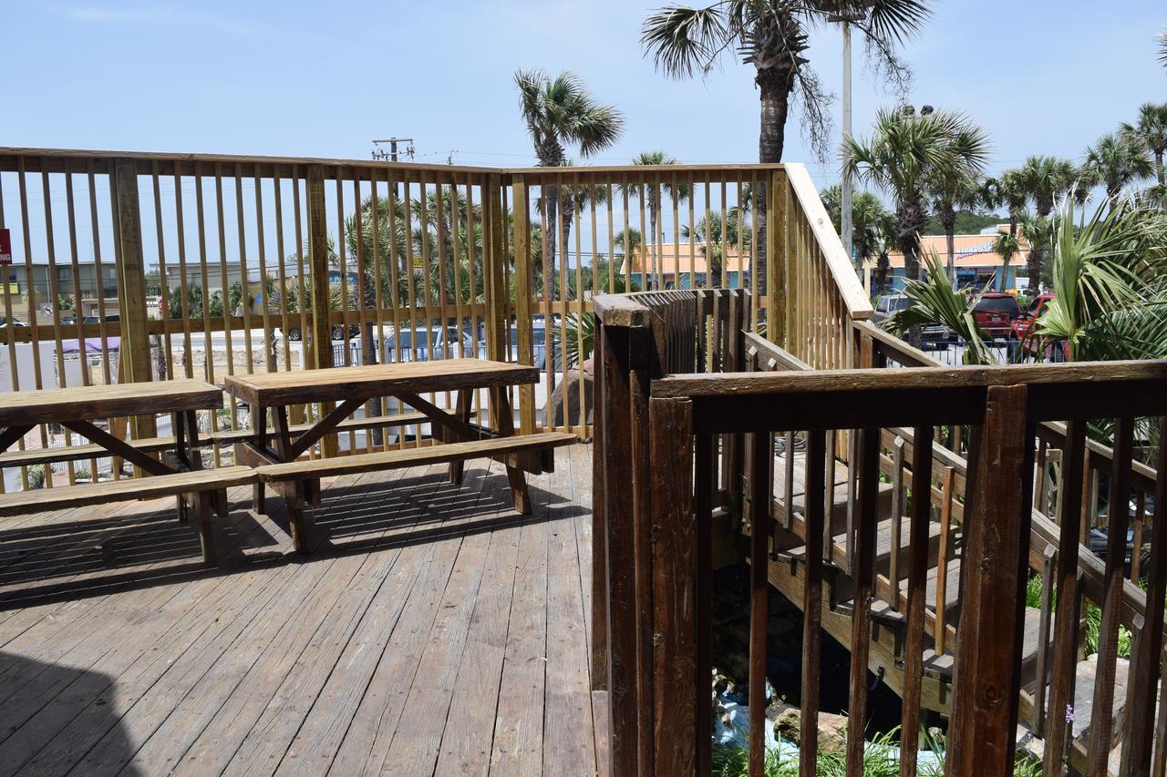 Days Inn By Wyndham Panama City Beach/Ocean Front Ngoại thất bức ảnh