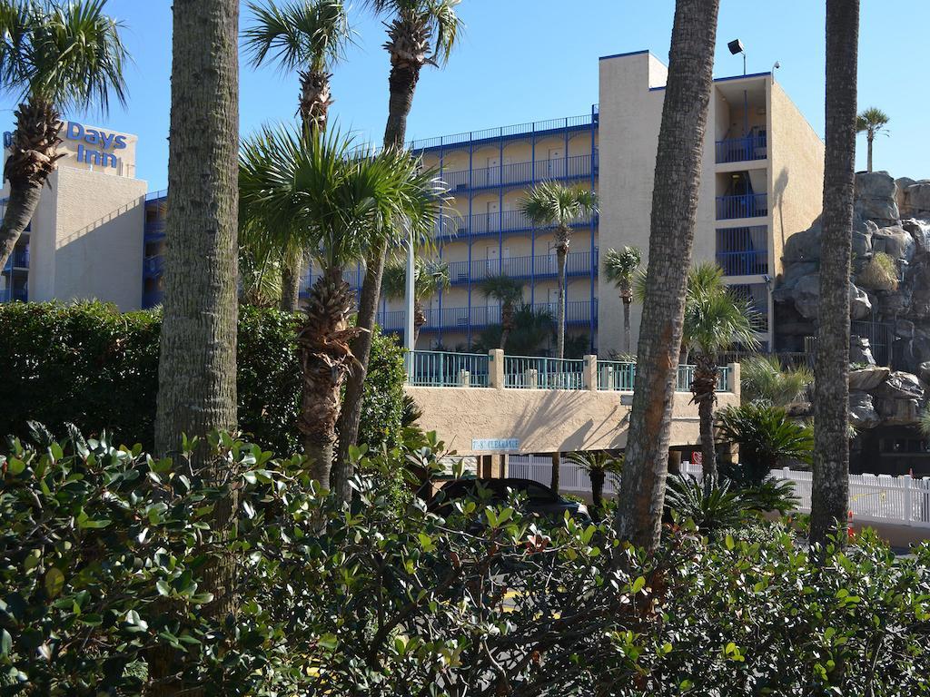 Days Inn By Wyndham Panama City Beach/Ocean Front Ngoại thất bức ảnh